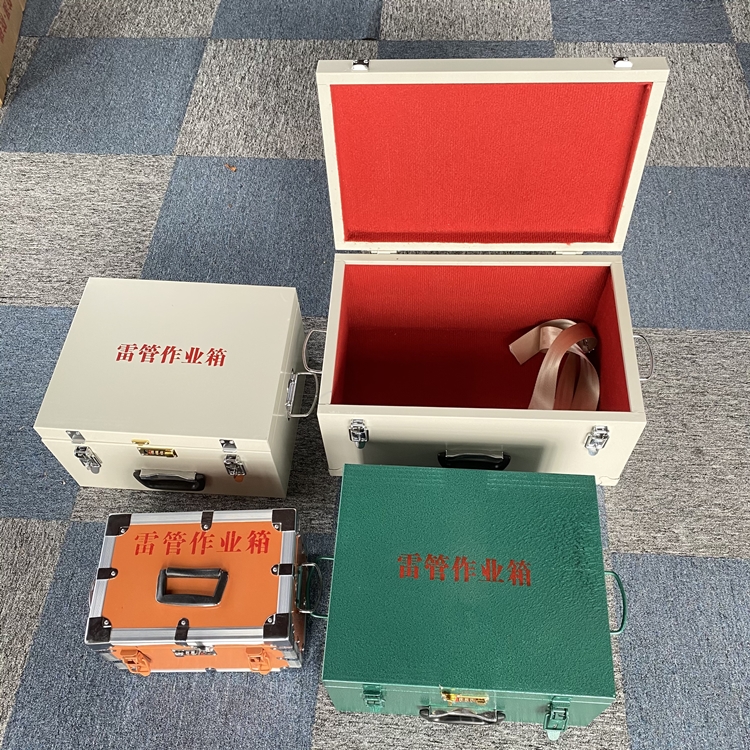 明山爆破工程作业箱如何选择？玻璃钢与传统材质的全面对比